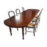 Table & 6 chairs