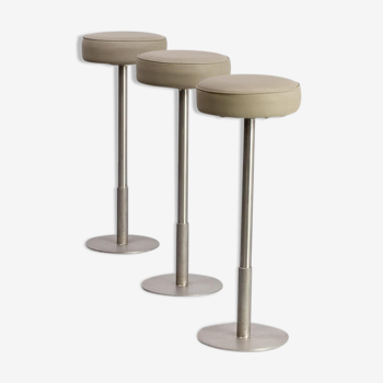 70s cast stainless steel and leather stool set/3