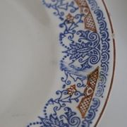 Set of 9 flat plates of Longwy Rouennais motif