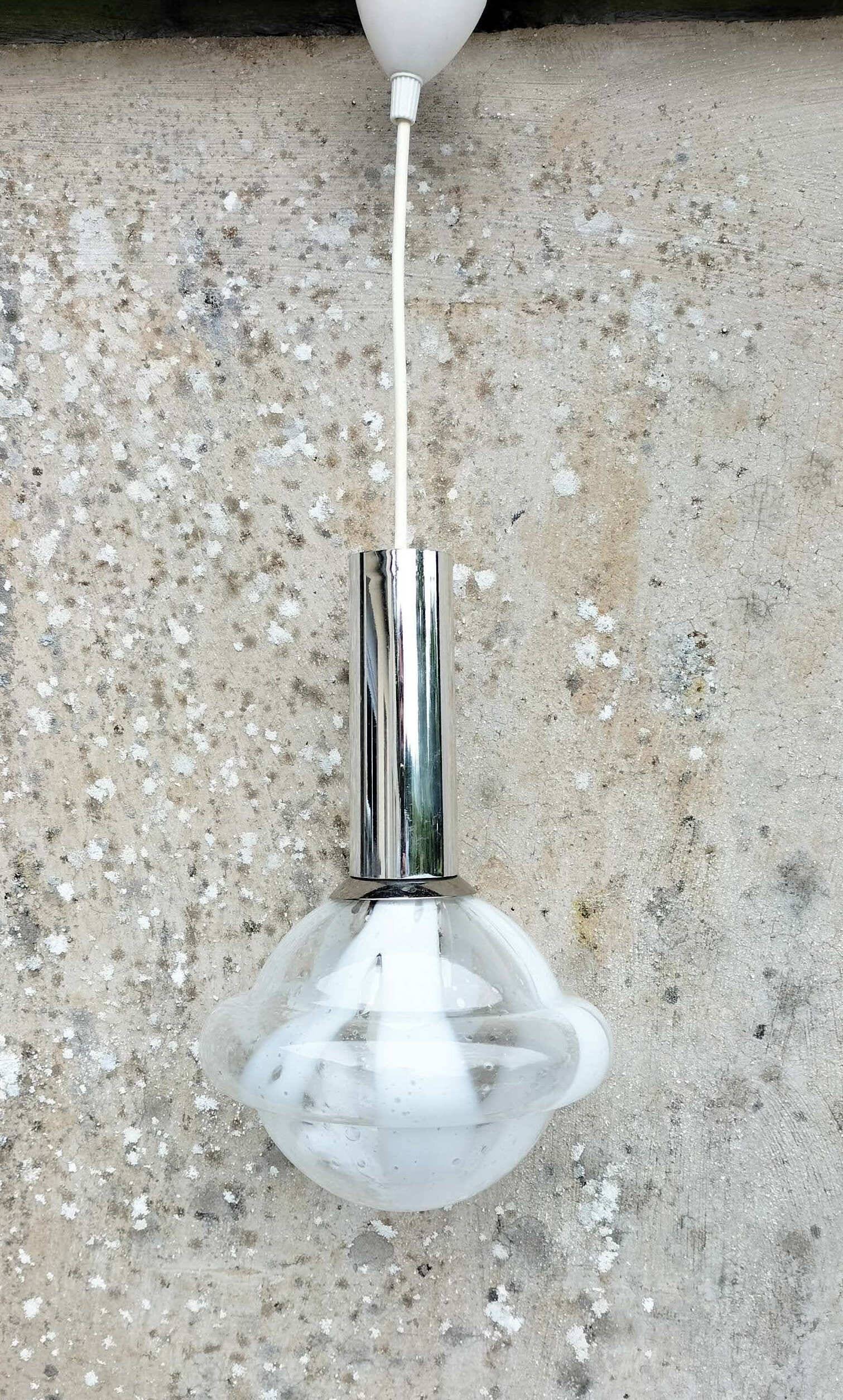 Suspension en verre vintage