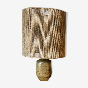 Borne sandstone lamp
