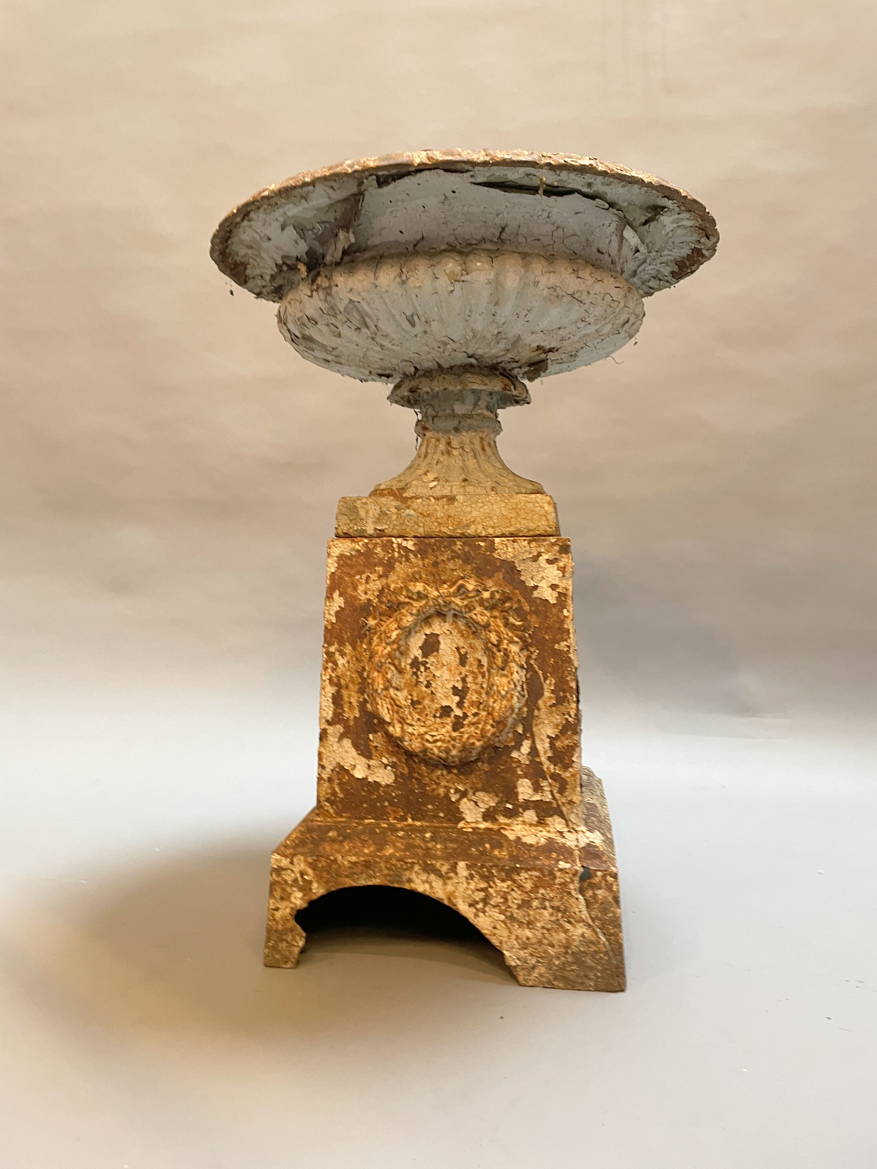 Victorian cast iron garden urn