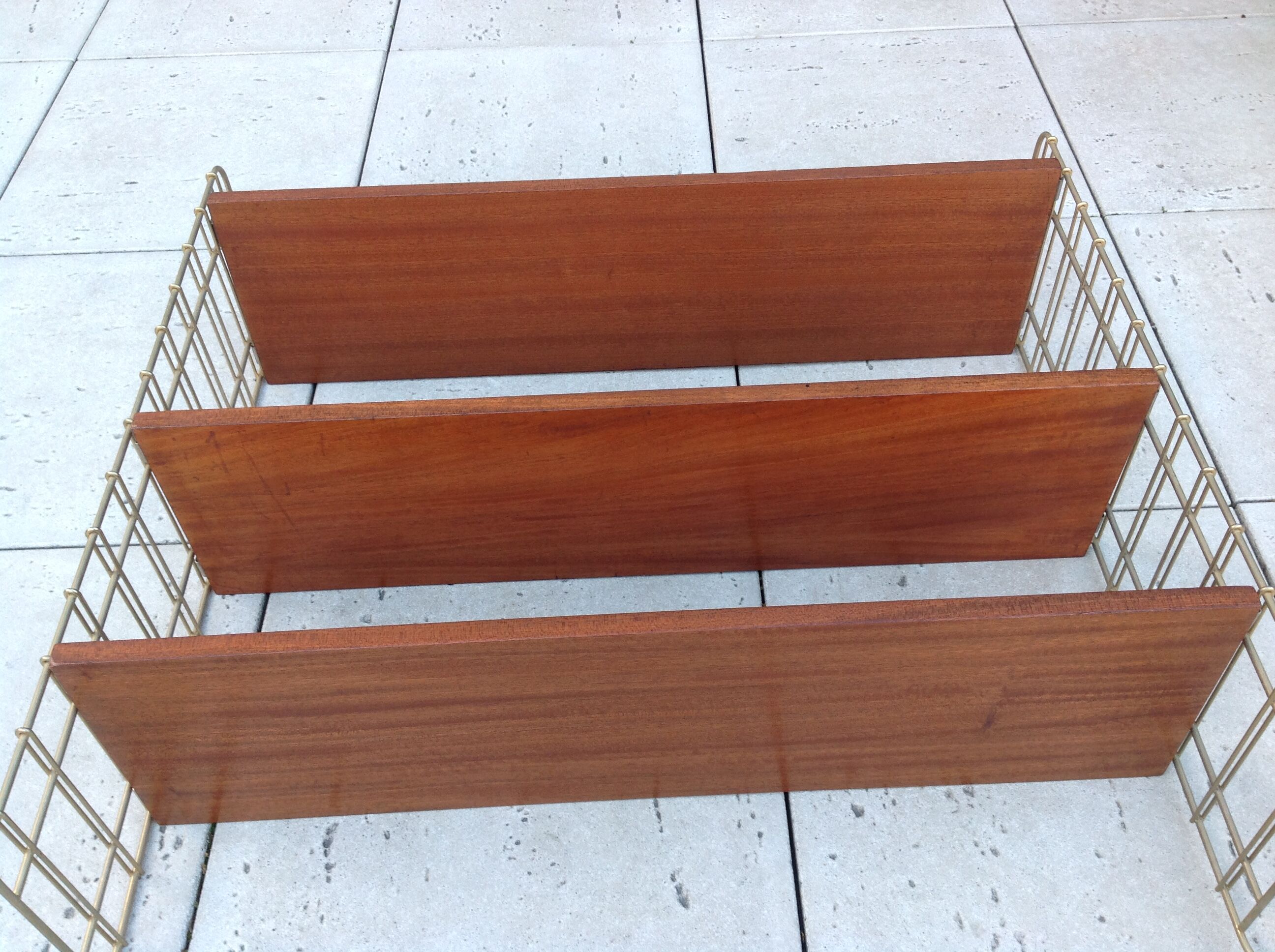 String shelf with 3 trays, vintage 60/70