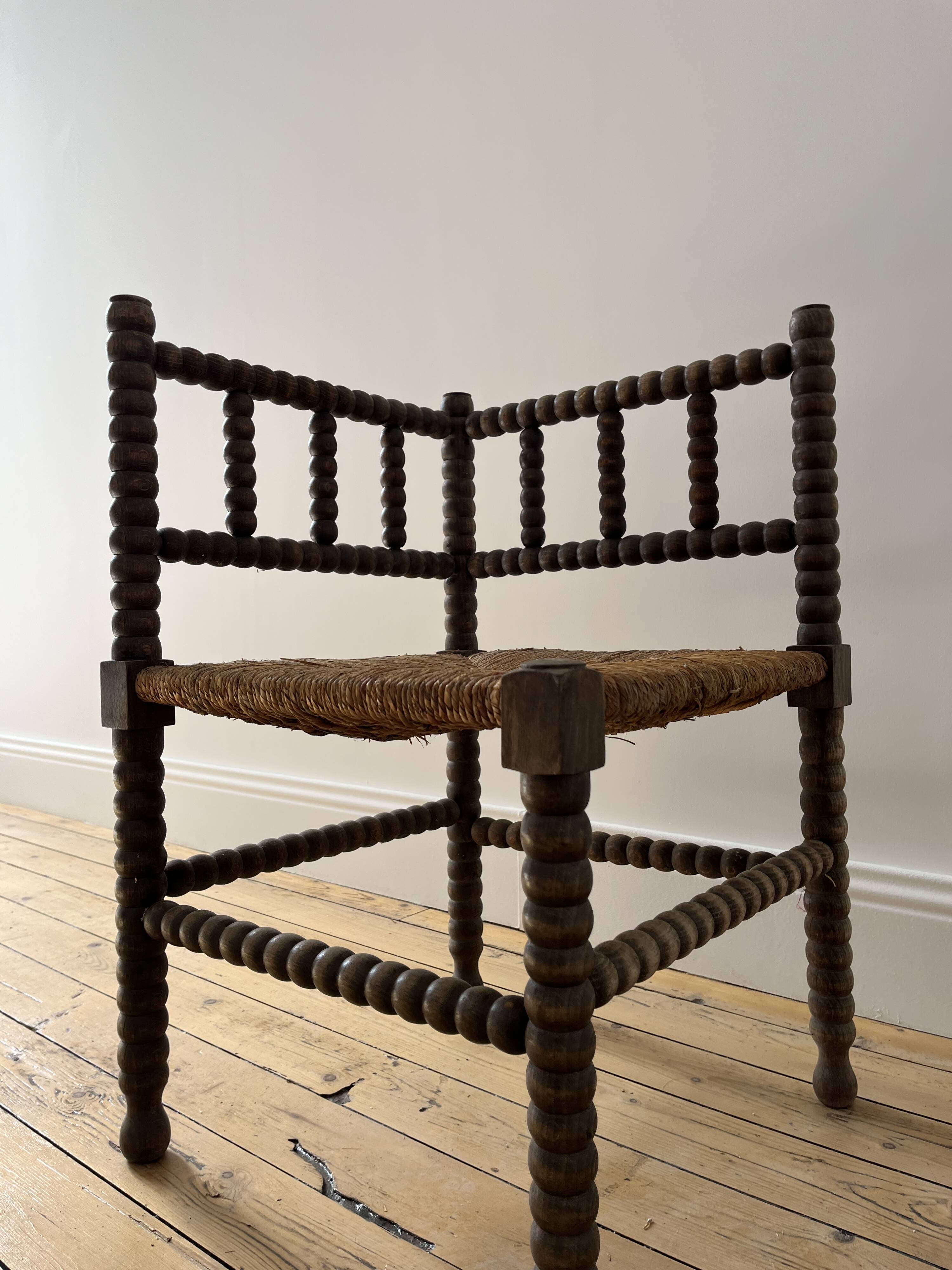 Turned wood corner chair