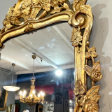 Miroir en bois doré, XIXe siècle