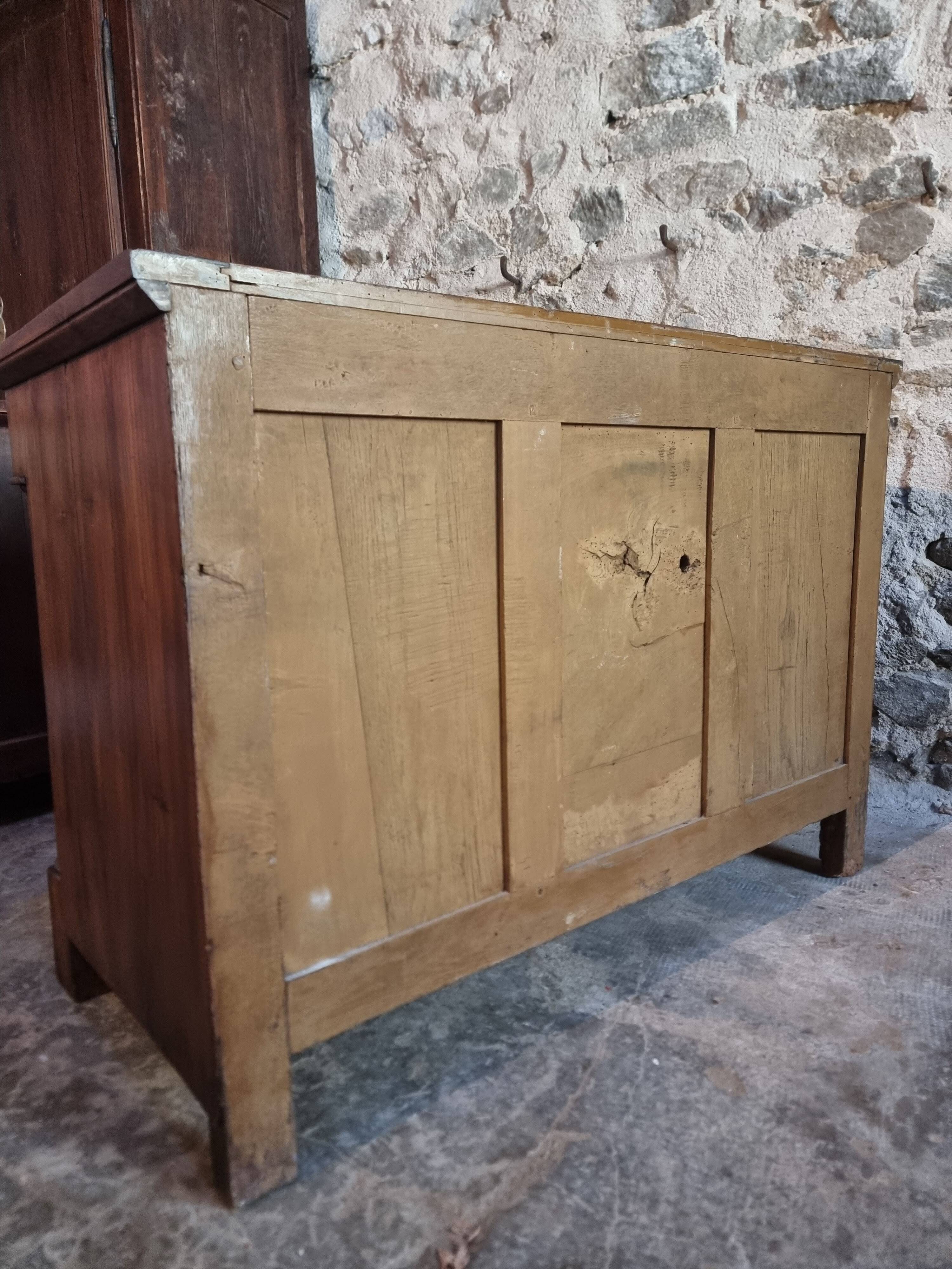 Antique French walnut commode, early 19th century (1800–1830), 4 drawers.