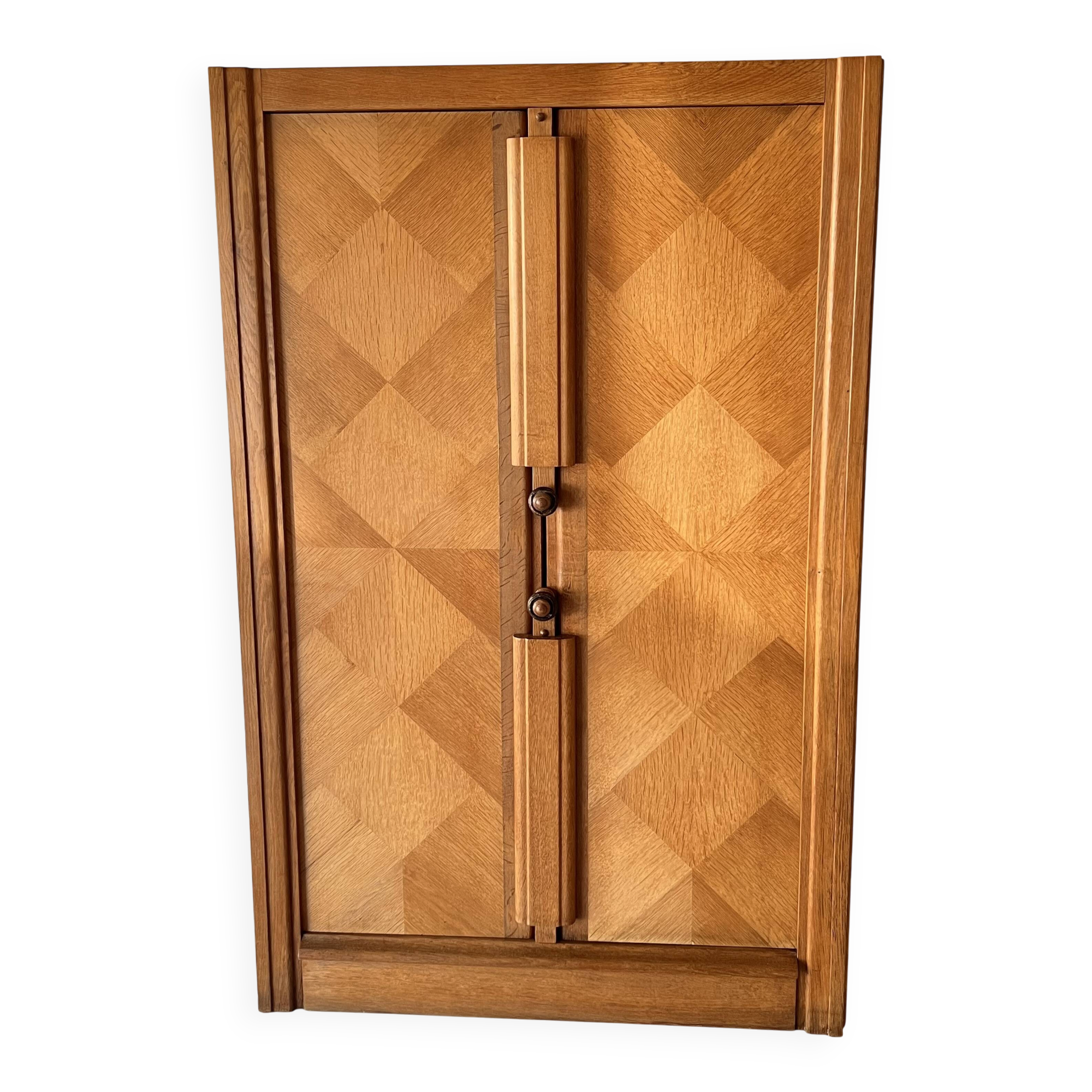 Oak cabinet by Guillerme and Chambron for Your home, France 50s