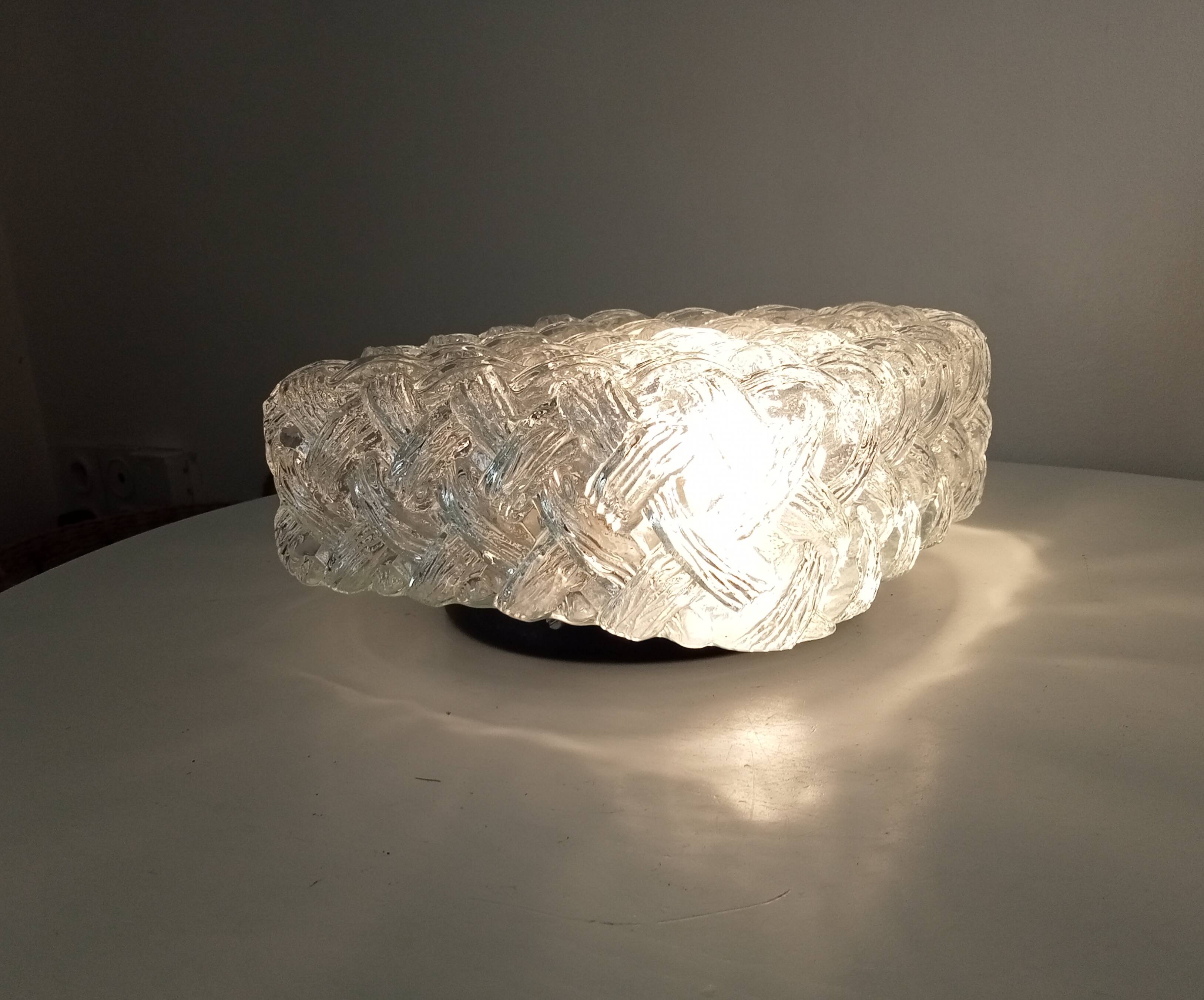 Scandinavian ceiling/wall light in structured glass from the 70s