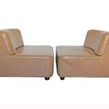 Pair of Steiner low chairs that can form a sofa, 1970s