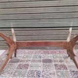 Table foot "branch" on glass