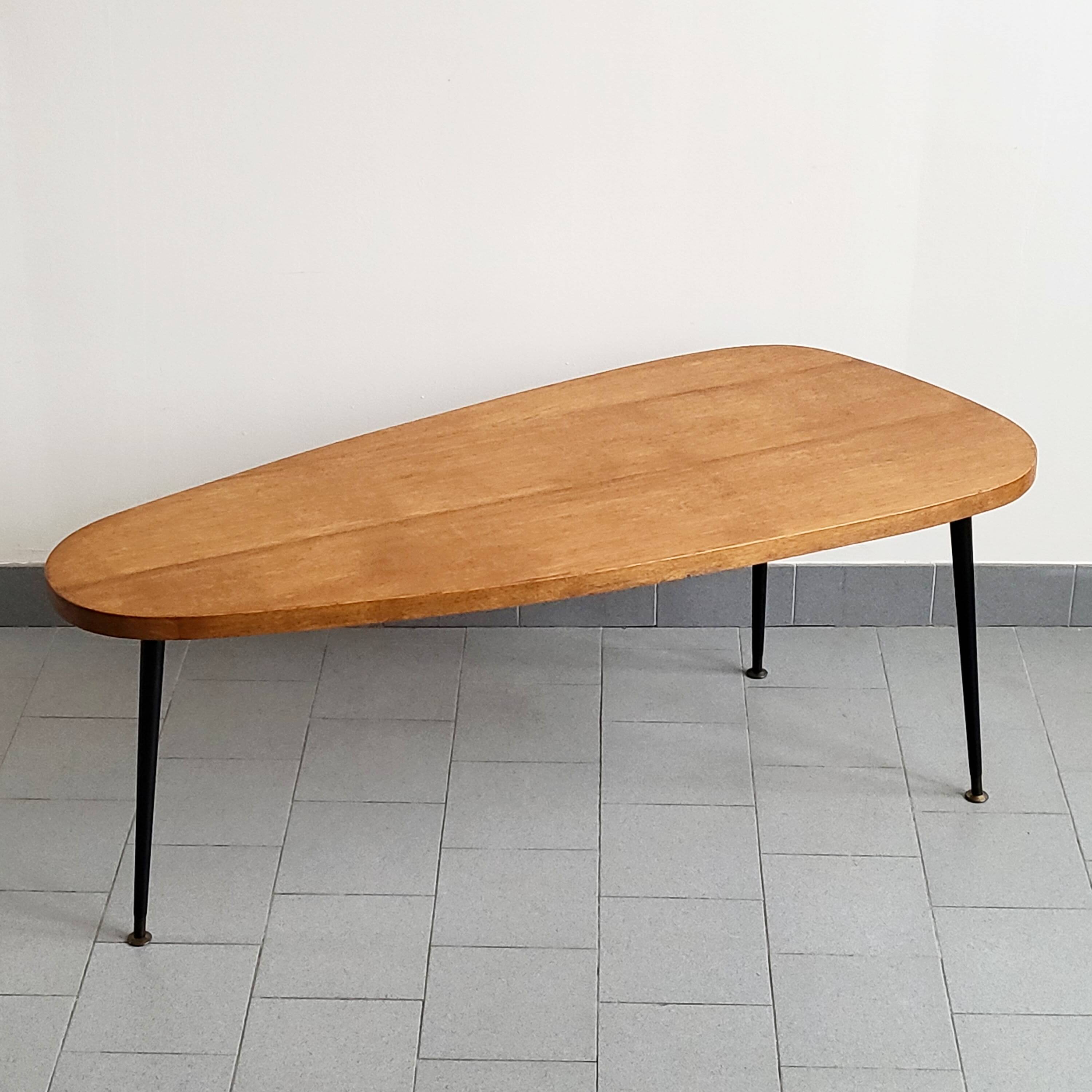 Vintage tripod coffee table 1950