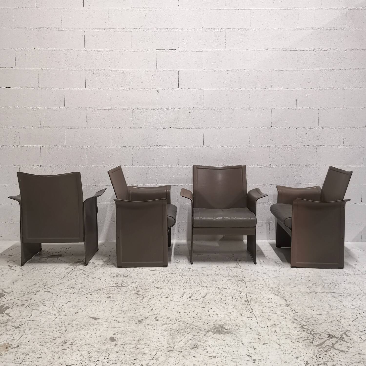 Large Korium armchair(s), design by Tito Agnoli, Matteo Grassi, 1980