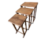 Tables gigognes
