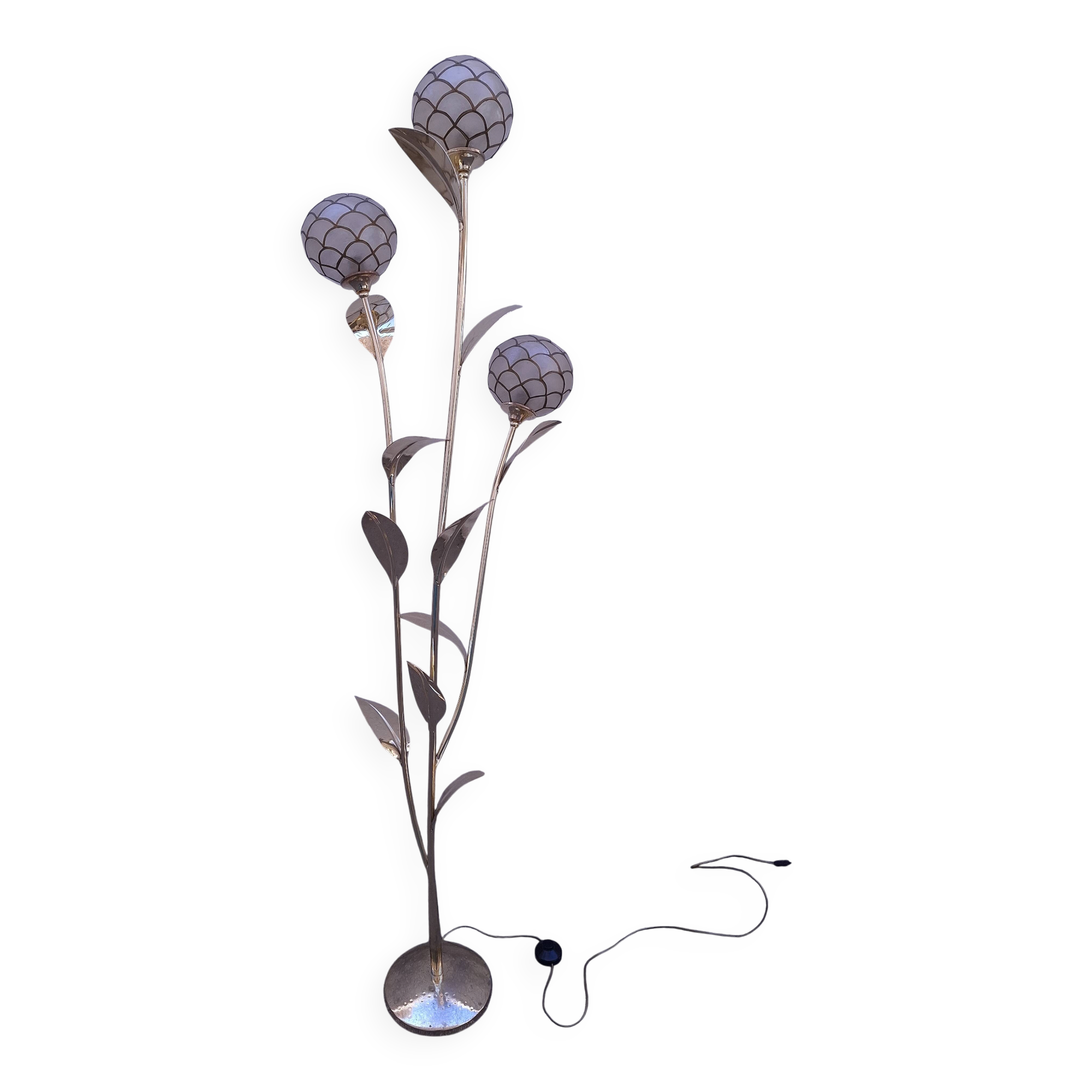 Floral floor lamp in pearlescent Capiz, 1970s.