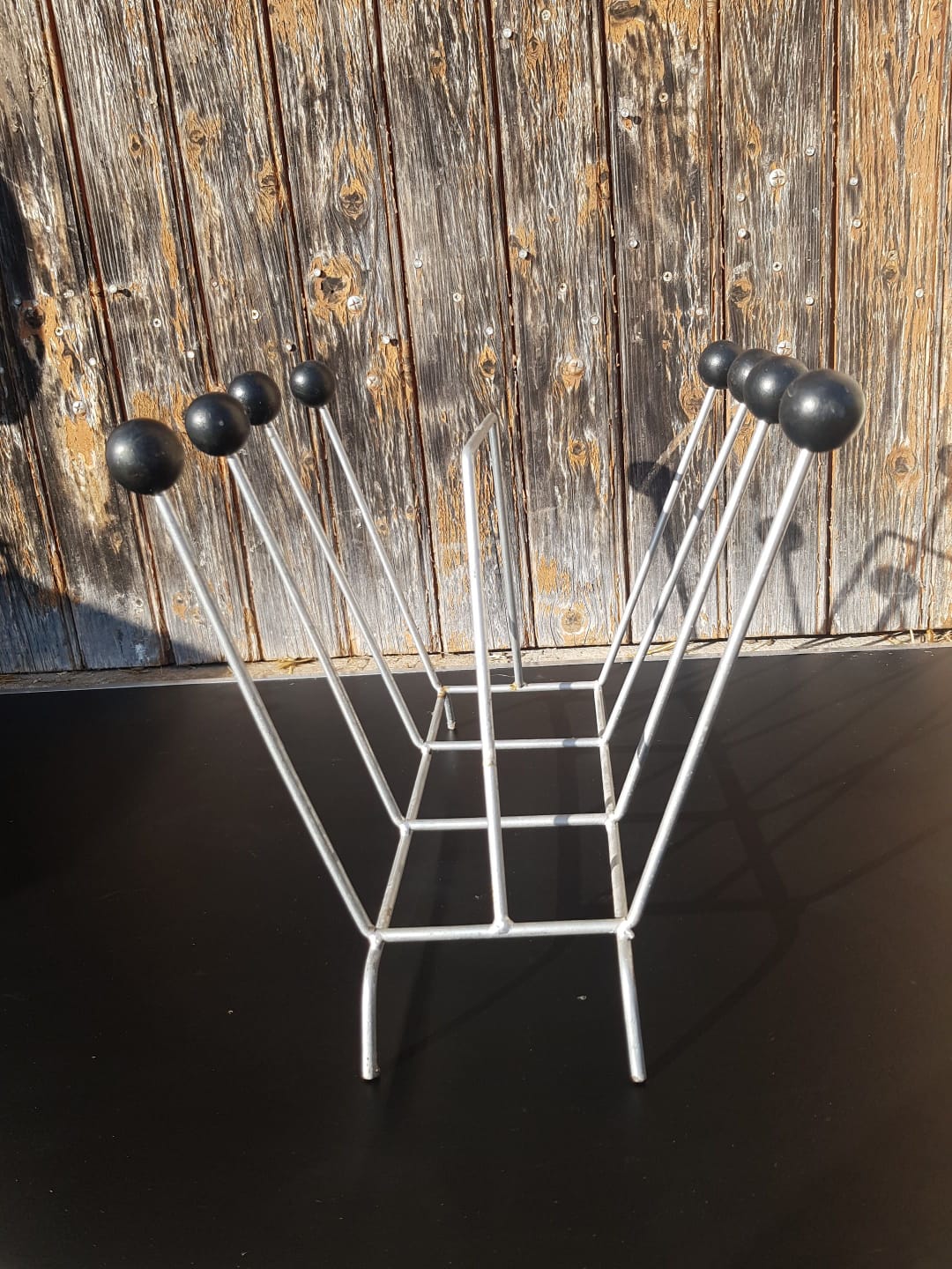 Very nice vintage magazine holder