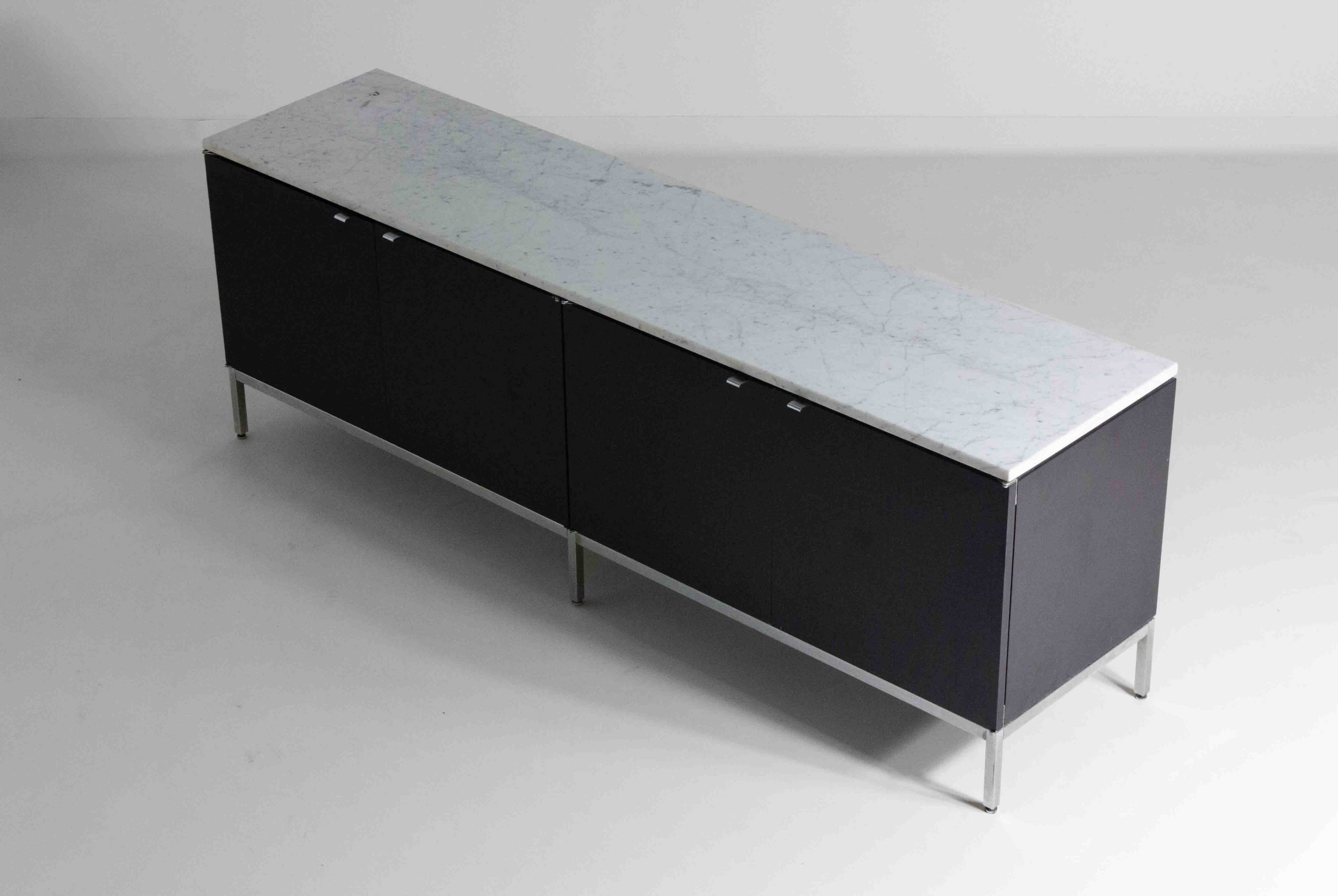 Black Executive Florence Knoll sideboard with metal handles, 1970s