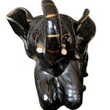 Eléphant noir pot de fleurs ou autre en céramique