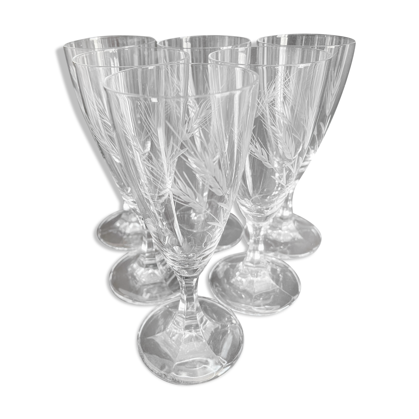 Champagne flutes in cut crystal