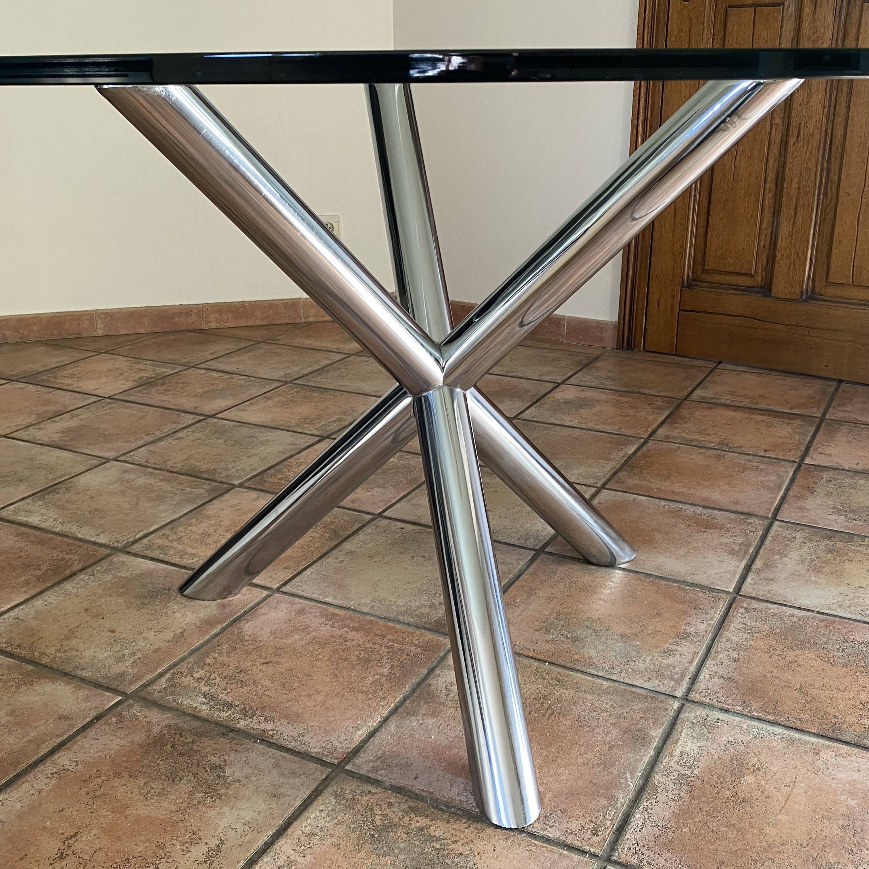Table Renato Zevi pour Roche Bobois. 1970.