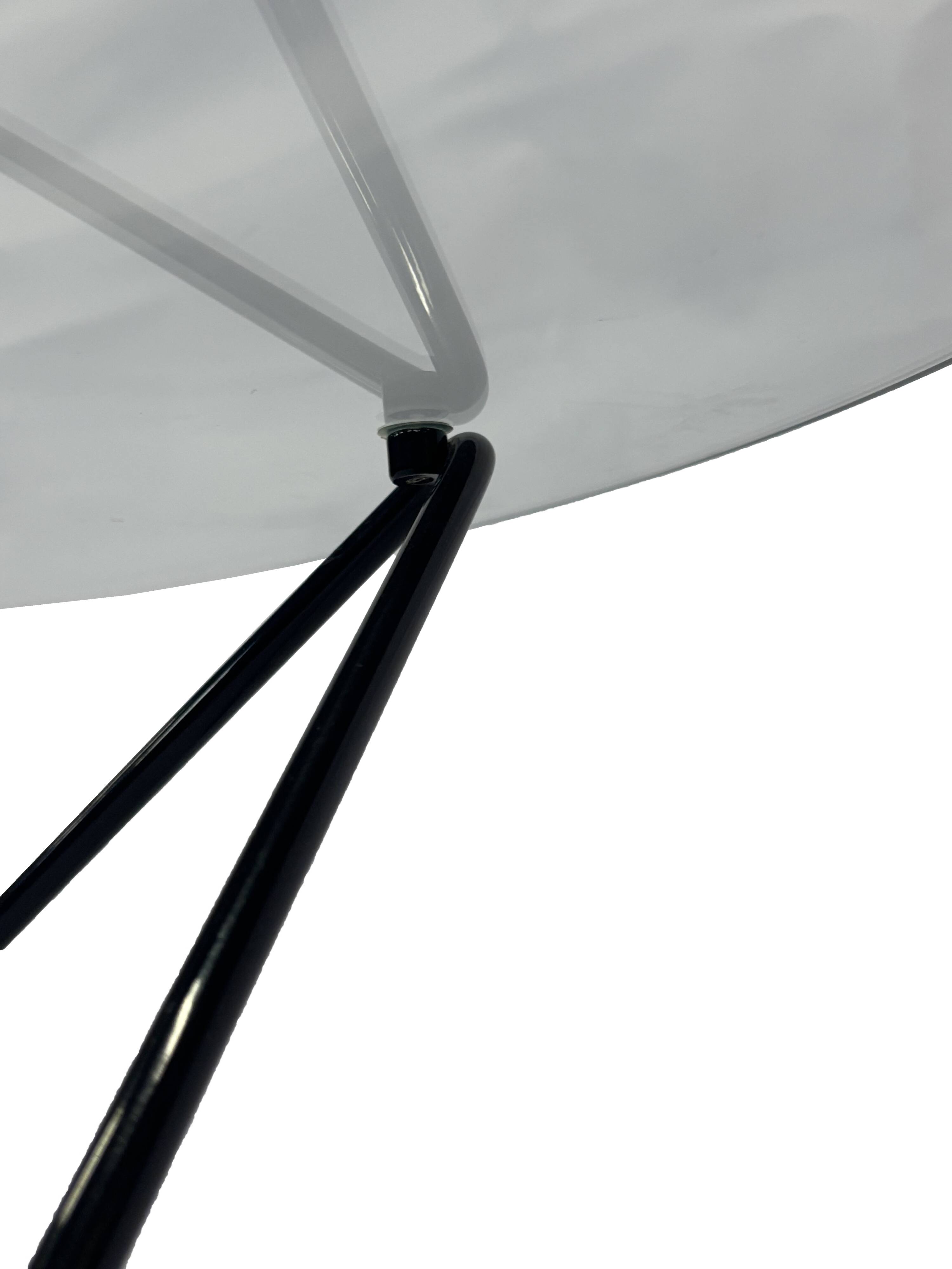 Vintage coffee table in 70s steel wire glass design