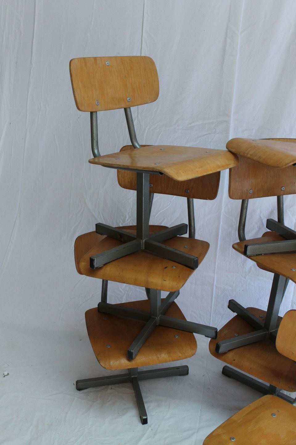 Lot of 10 kindergarten chairs - industrial style