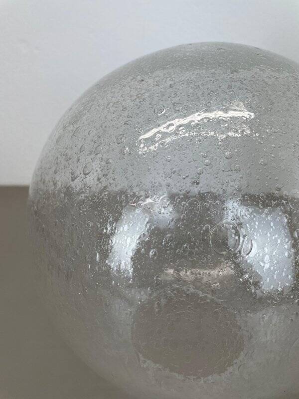 Large Hollywood Regency brass globe table lamp, Italy 1970s