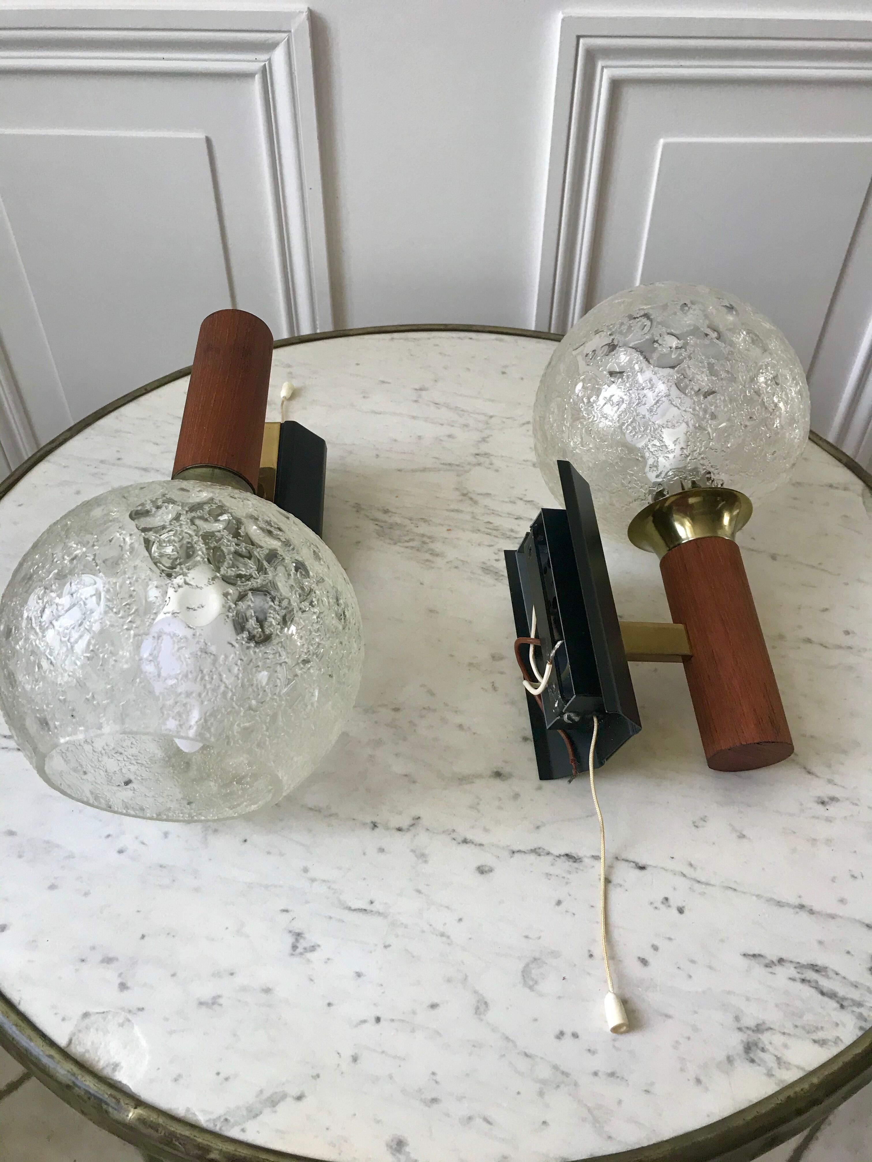 Pair of wall sconces balls in blown glass, metal and teak style 50s