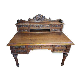 Oak desk with drawers