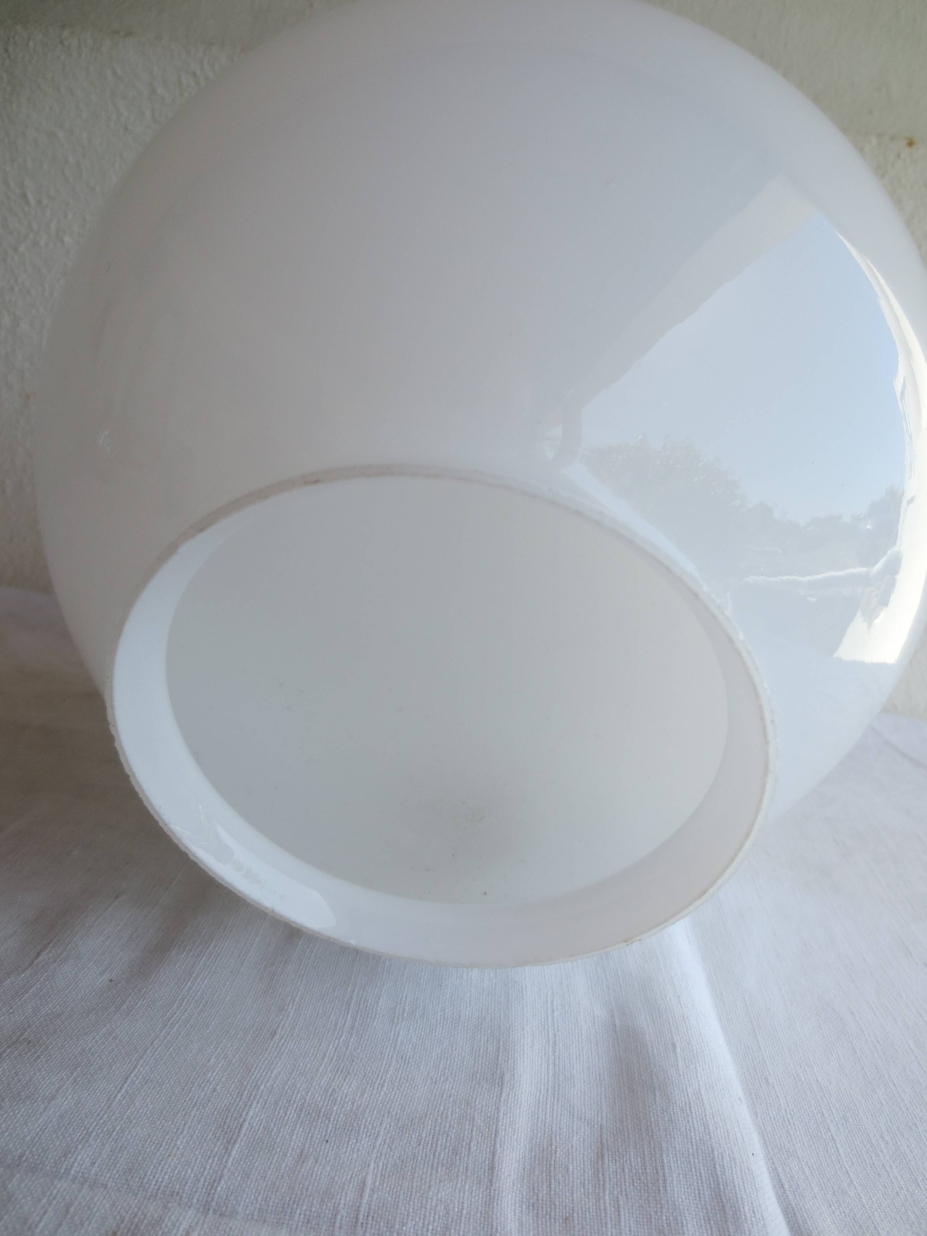 Suspension  laiton et opaline blanche
