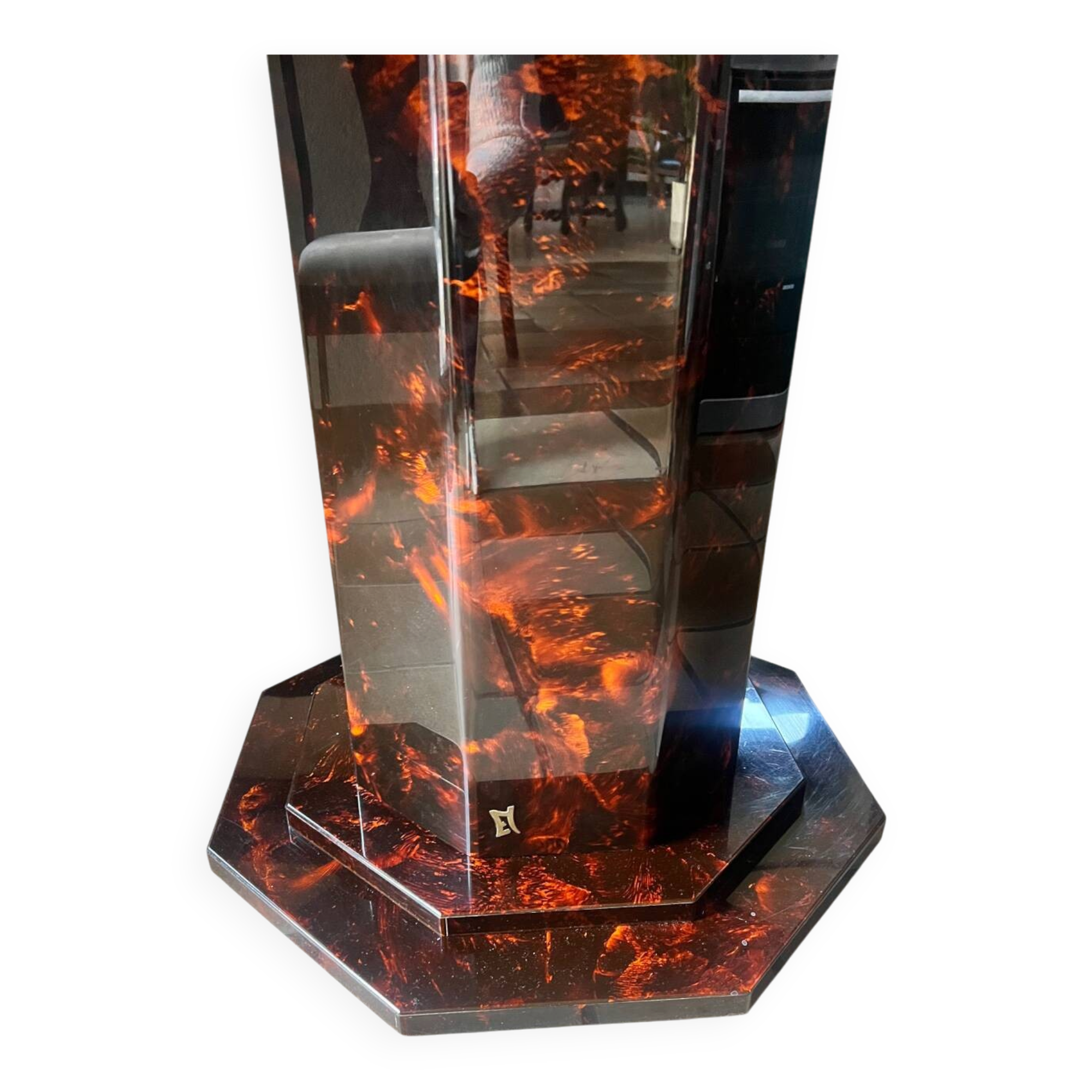 Table signed by Eric Maville and its 4 chairs.