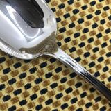 Large silver-plated spoon from Christofle, Pompadour model