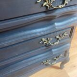 Petite commode de style Louis XV