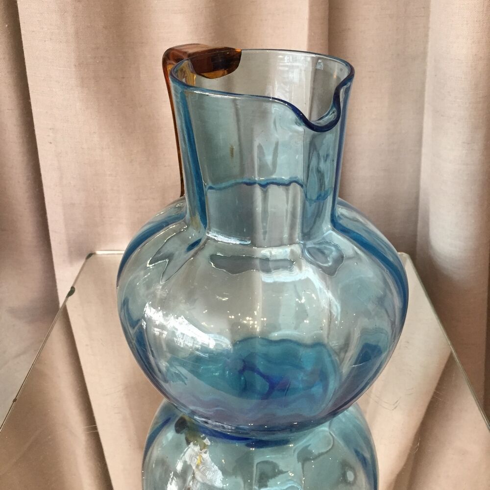 Cruche à eau en verre