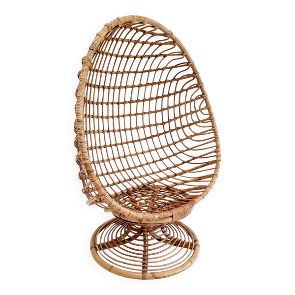 Chaise œuf en rotin vintage des années 1960