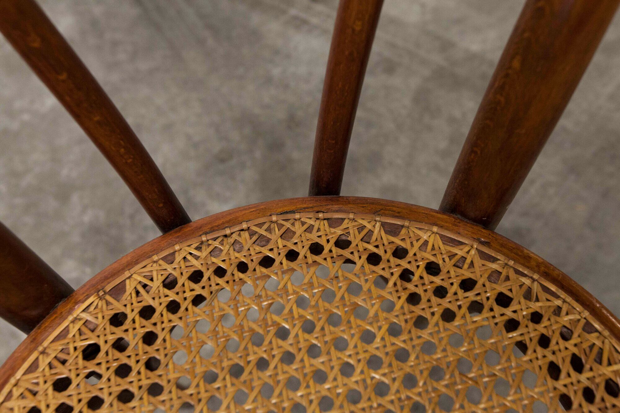 Pair of chairs bistrto Brief 1900 curved wood and canning