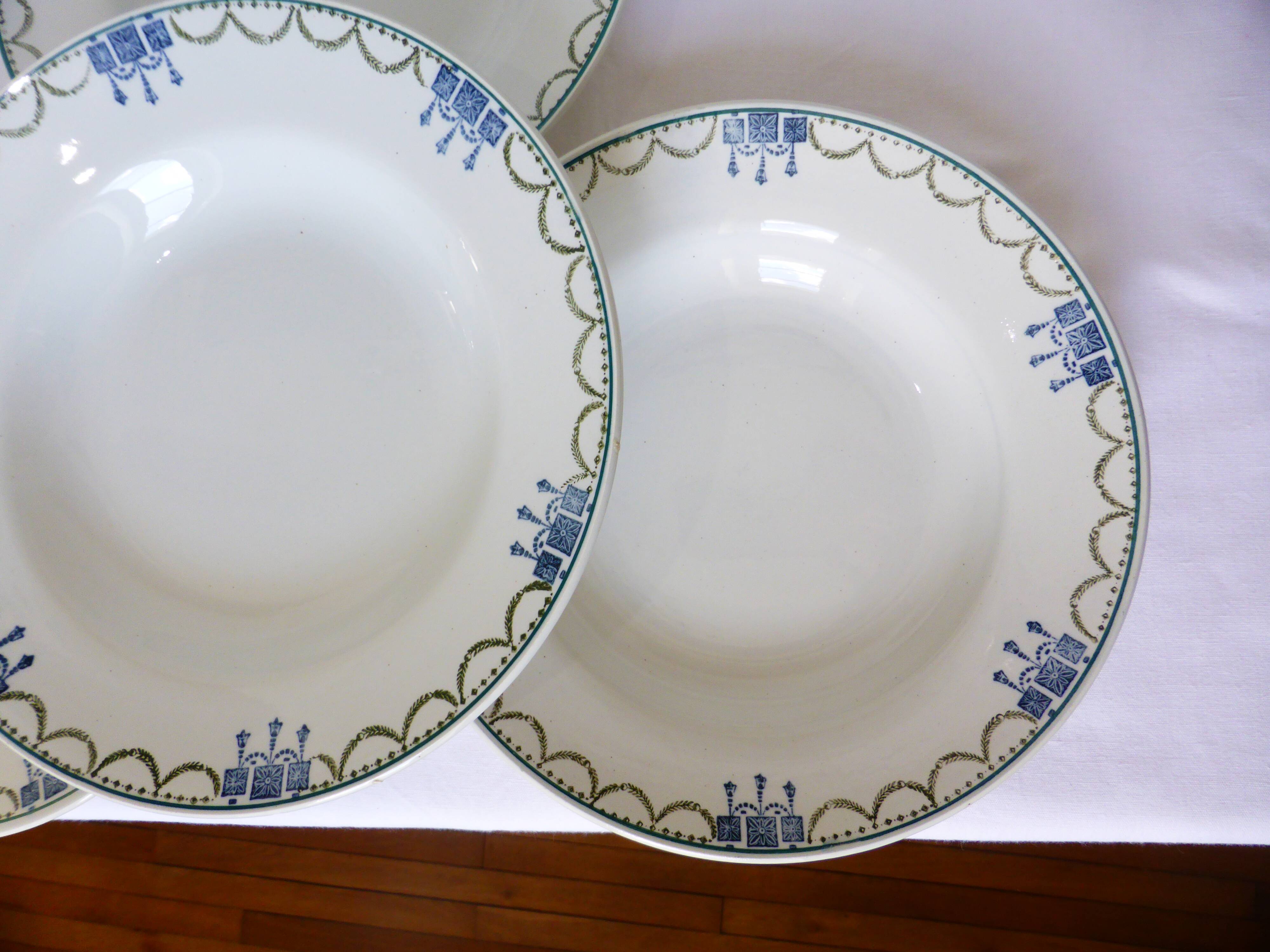 4 vintage deep plates from St Amand 220631