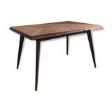 Extendable table with compass feet