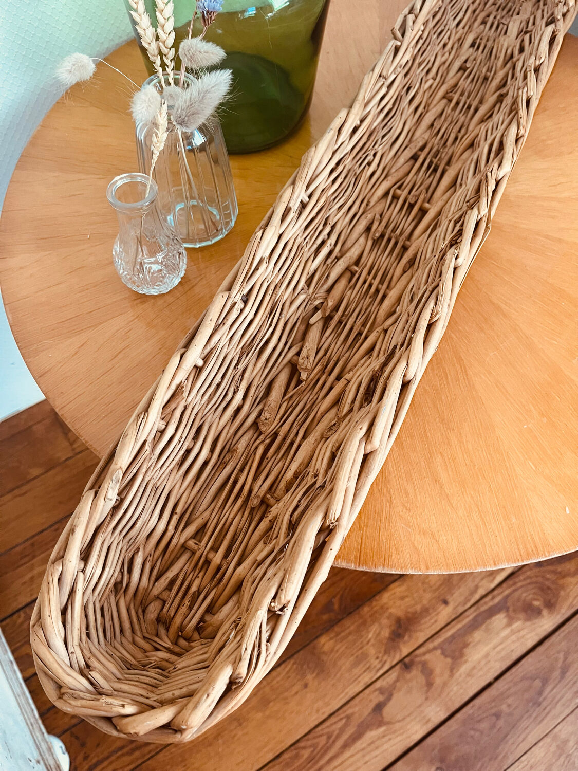 Vintage baguette bread basket