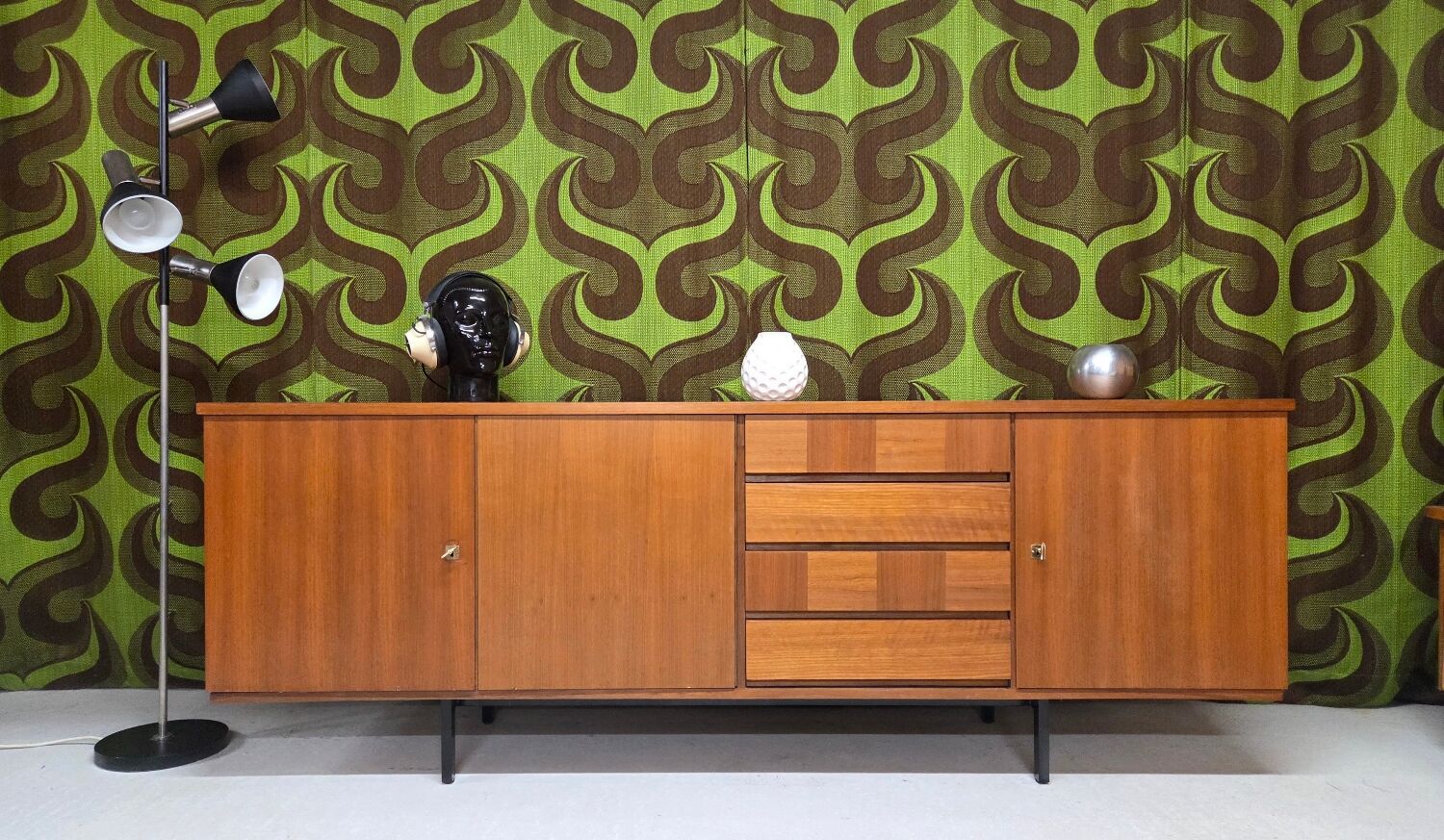 Teak enfilade 1970 vintage