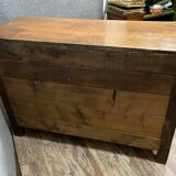 Louis XV period Bressan sideboard in walnut and elm burl, 18th century