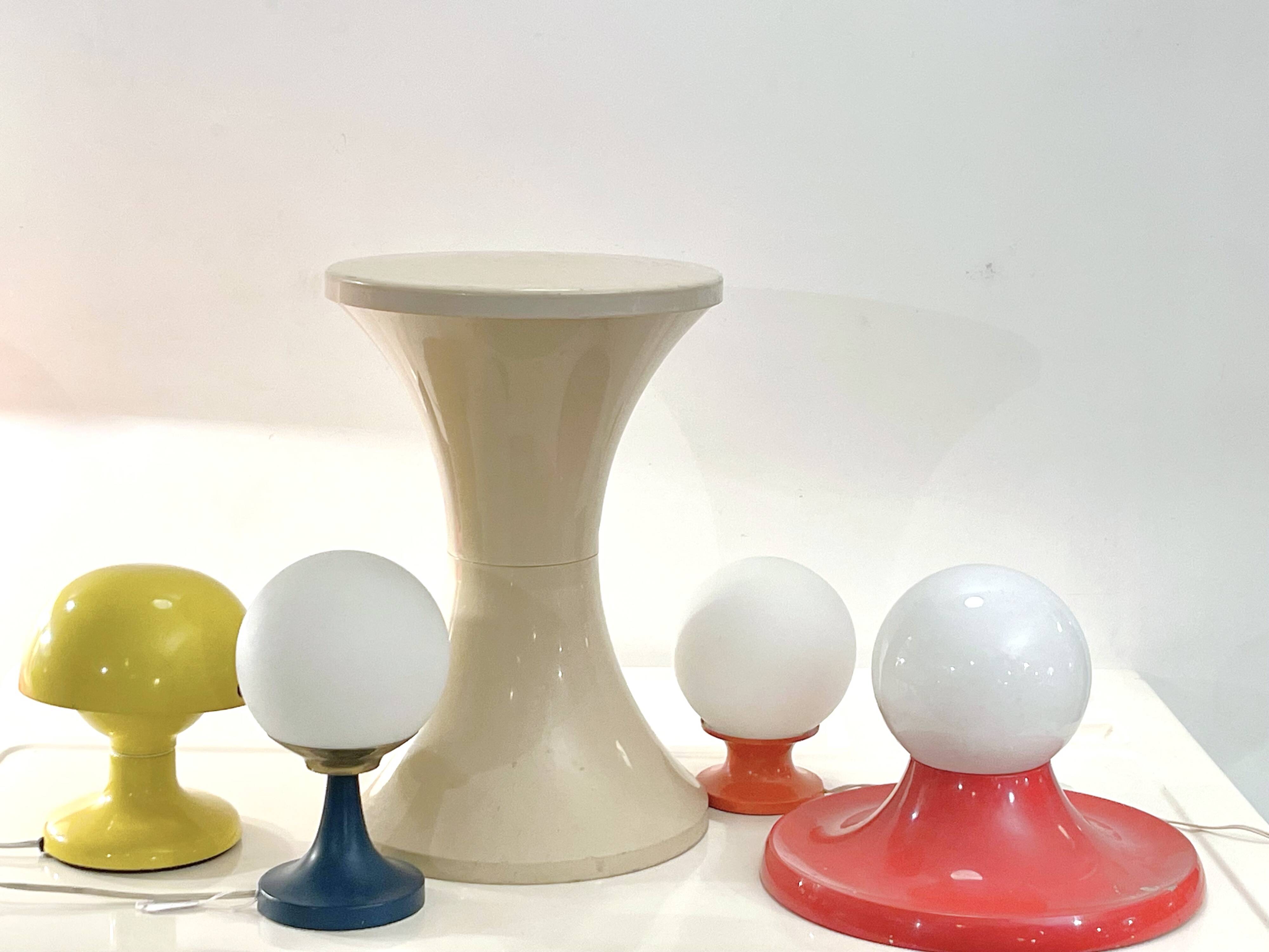 Reggani globe lamp from the 1960s