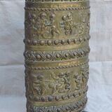 UMBRELLA HOLDER in copper with decoration in repelled CHERUBIN PUTTI ANGELOT, copperware XIX th century