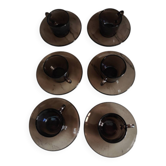 Set of 6 cups and saucers