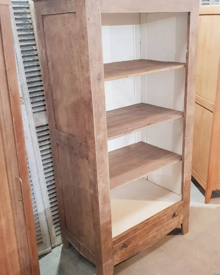 Armoire de rangement