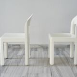 Space Age ‘Joint’ chairs designed by Luigi Massoni and Dino Pelizza for Guzzini