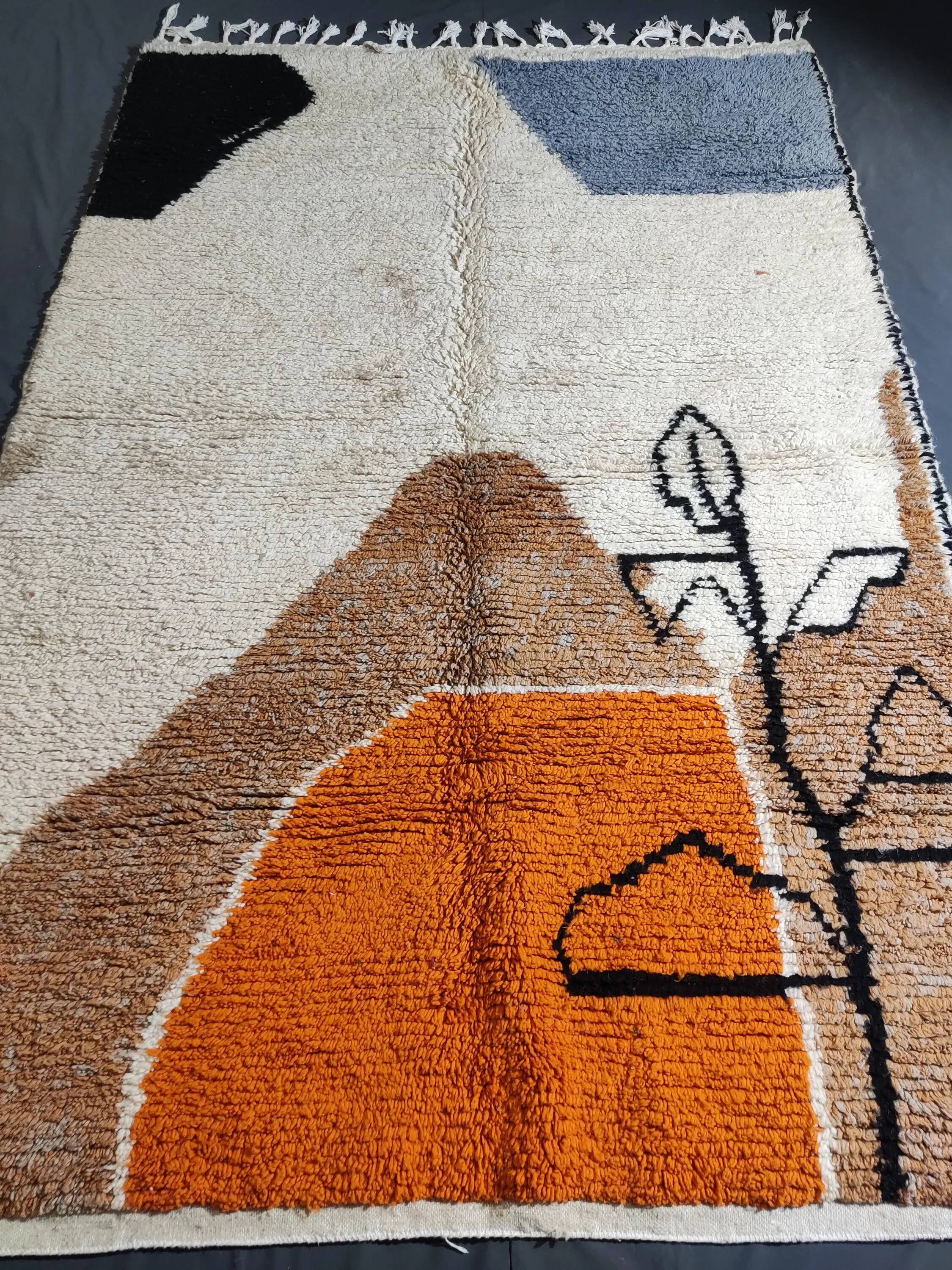 Handmade traditional carpet 250cm x 150cm Moroccan