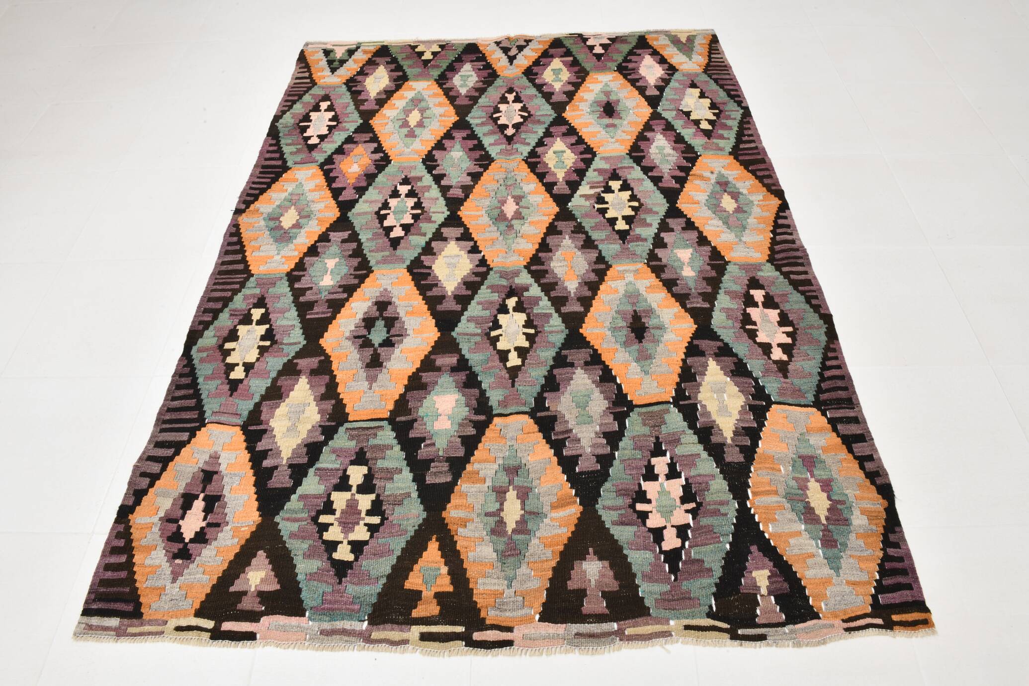5x7 Burgundy & Green Geometric Pattern Vintage Kilim Rug, 162x218Cm