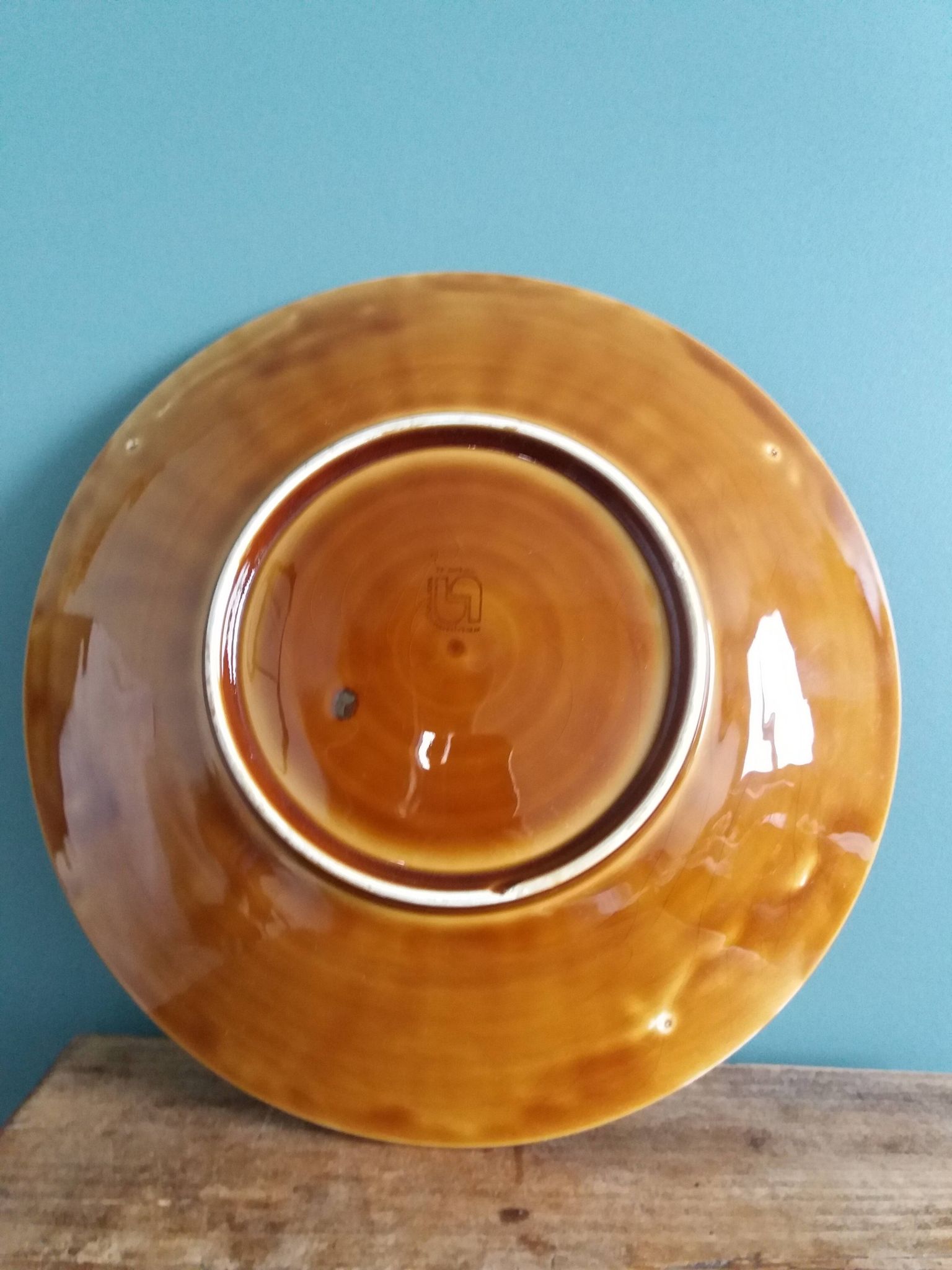 Sarreguemines hollow round dish