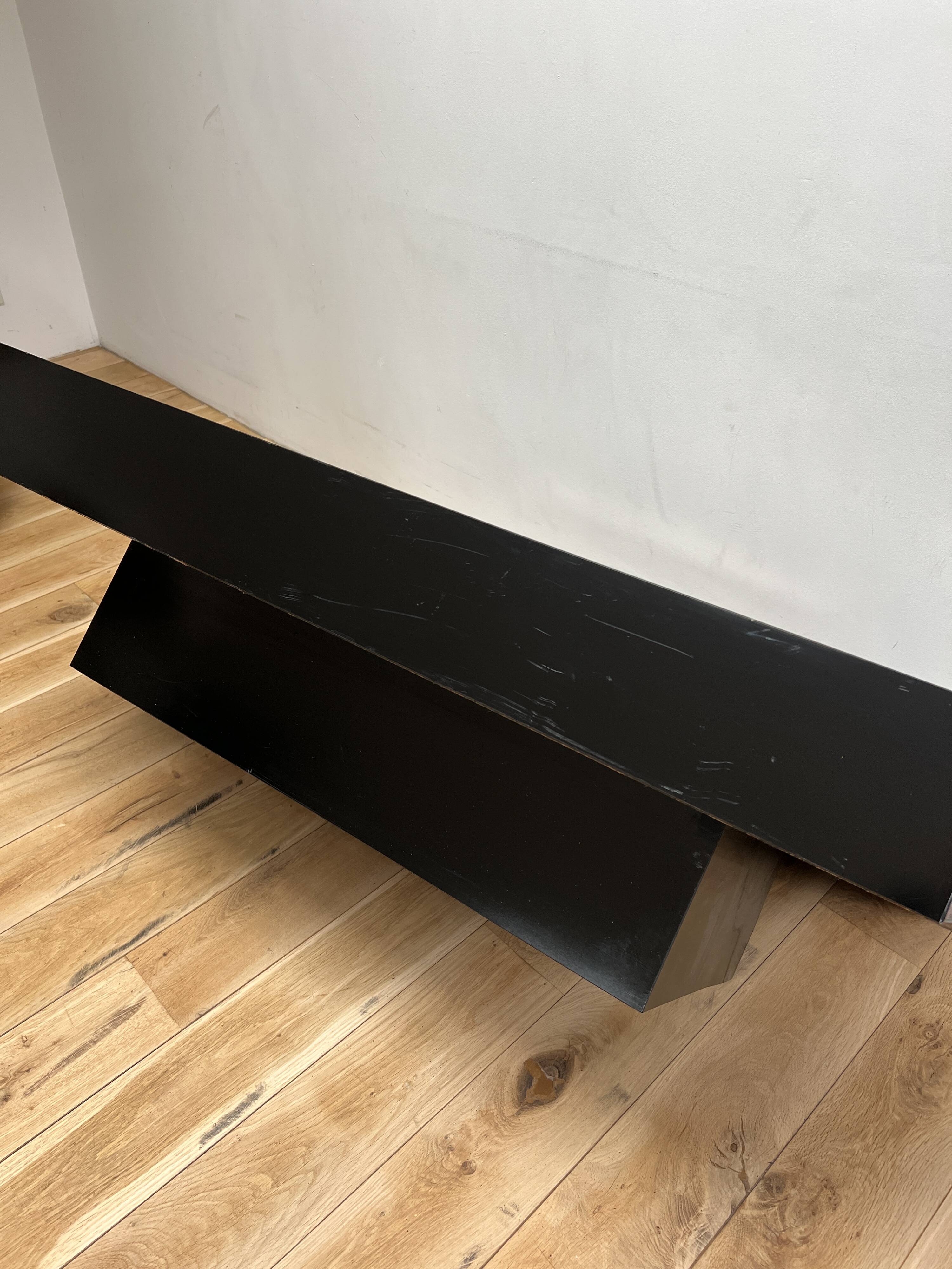 Alveo black coffee table by Willy Rizzo