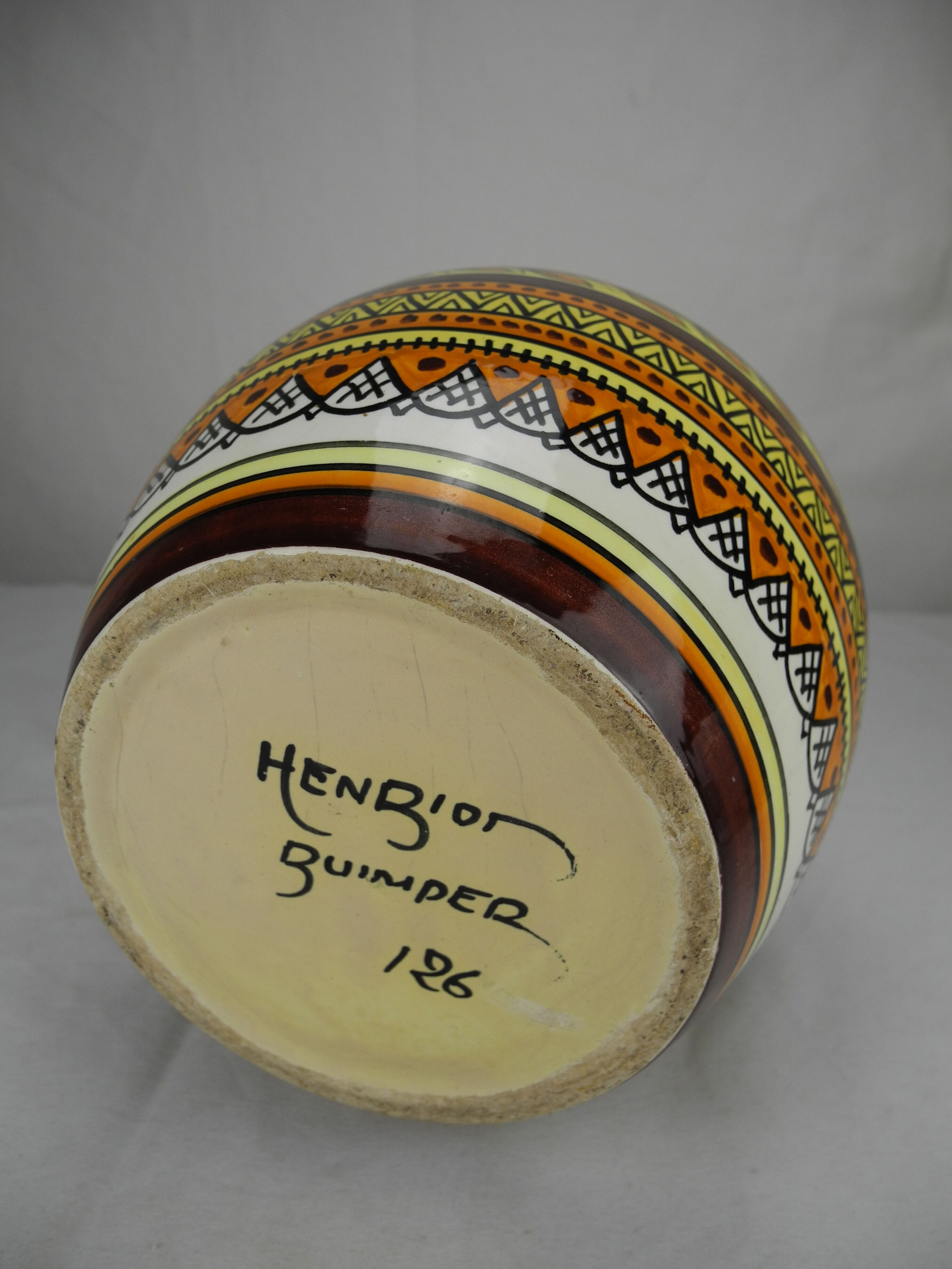 Old Henriot Quimper vase, vintage decor